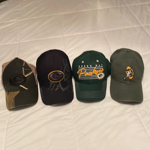 Green Bay Packer hats - Picture 1 of 11